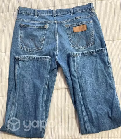 Pantalón wrangler 46