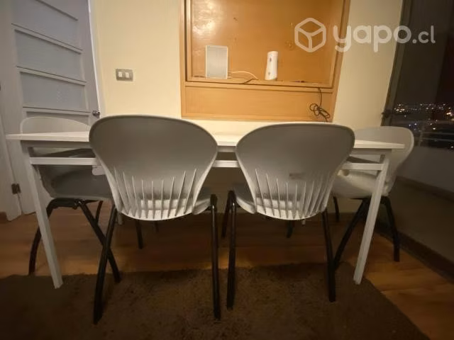 Mesa 4 sillas