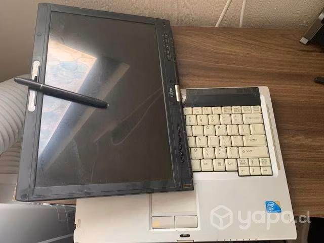 Notebook Tableta Convertible Fujitsu T900 - Imagen 2