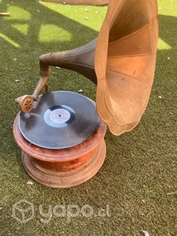 Tocadiscos Antiguo para Restauración