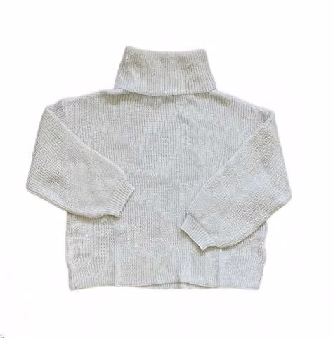 Suéter gris cuello alto - Imagen 3