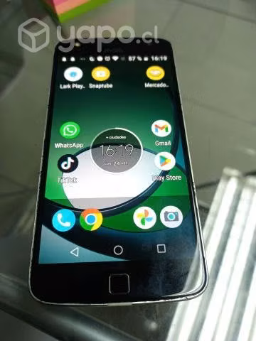 Moto z play