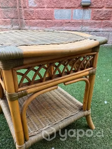 Mesa de té de mimbre