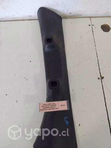 Tapiz Cubre Pilar Delantero Superior Izq (CND121)