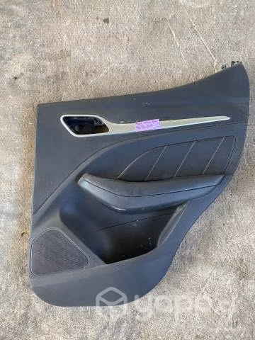 Tapiz puerta trasera derecha MG ZS 2019
