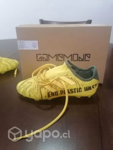 Zapatos de futbol