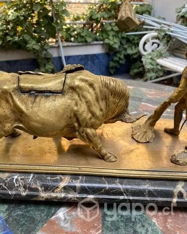 Antiguo tinteroBronce sólido europeo siglo XIX