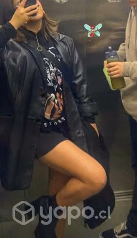 Chaqueta cuero negra vintage