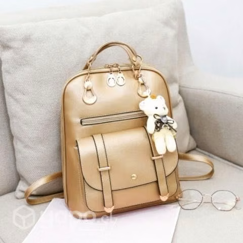 Cartera estilo Mochila, color Dorado con Osita - Imagen 2