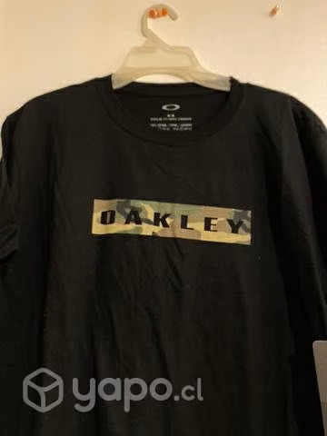 Polera Nueva Oakley