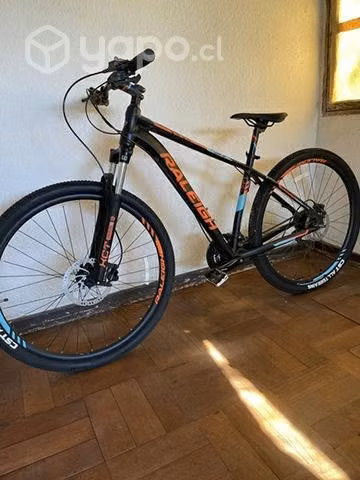 Bicicleta NUEVA Mountain bike Raleigh aro 29 negra - Imagen 6