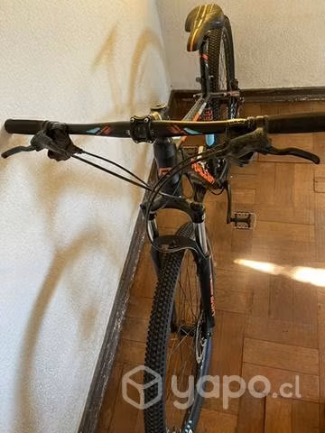 Bicicleta NUEVA Mountain bike Raleigh aro 29 negra - Imagen 2