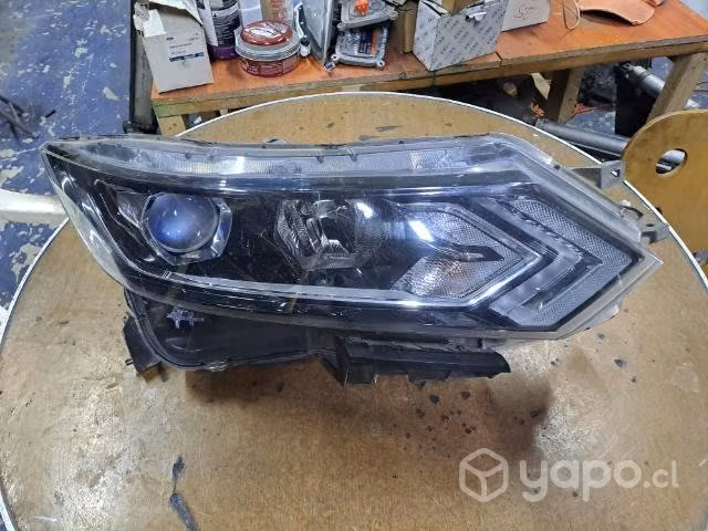 Óptico derecho Nissan Qashqai 2020-2023