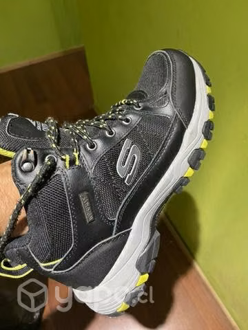 Skechers autdoor goretex