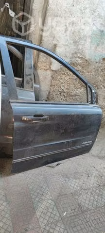 Puerta delantera derecha Ssangyong actyon