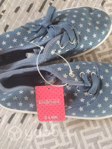 Zapatilla de lona