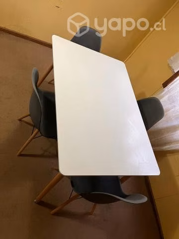 Comedor Eames Rectangular 4 Sillas - Imagen 3