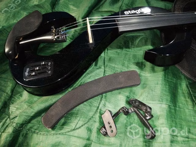 Violin S Stagg electrico