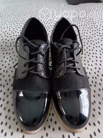 Zapatos tipo oxford N°37 horma pequeña - Imagen 3
