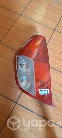 Foco hyundai i10 izquierdo 2008 2012