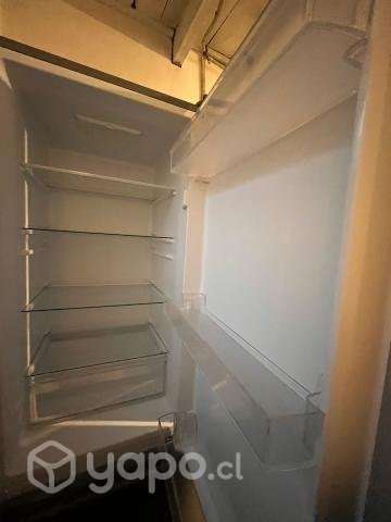 Refrigerador Midea 267lts - Imagen 2