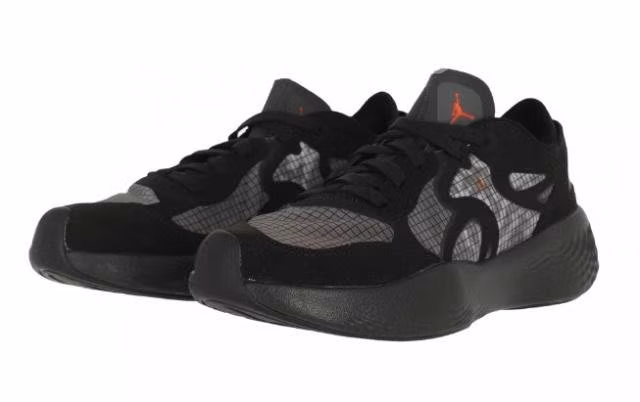Zapatilla jordan delta 3 low black red/anthr