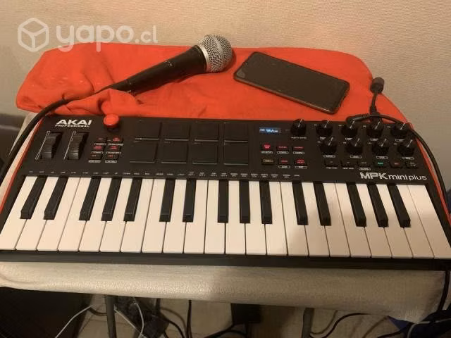 Akai MPK MINI