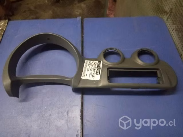Moldura tablero instrumentos radio Fiat Fiorino fi