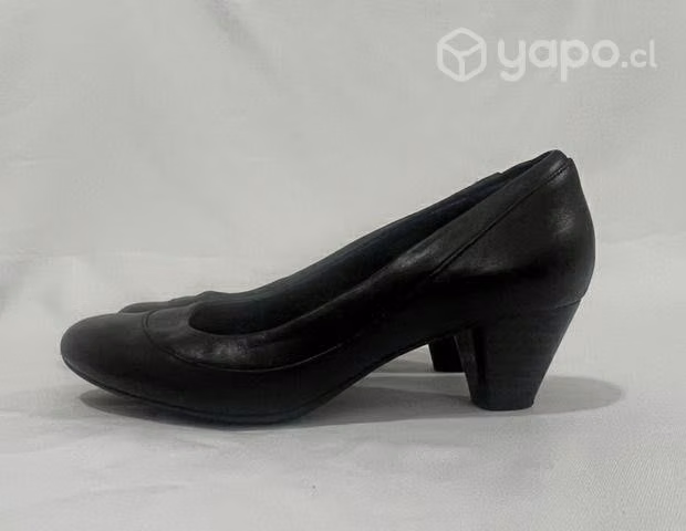Zapato De Cuero Marca Clarks N*36 Negro