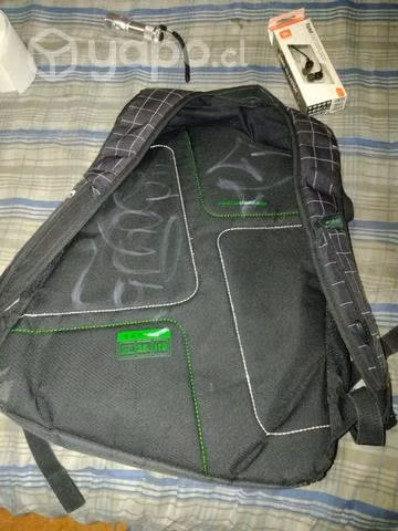 Mochila usada, marca HEAD ORIGINAL - Imagen 3