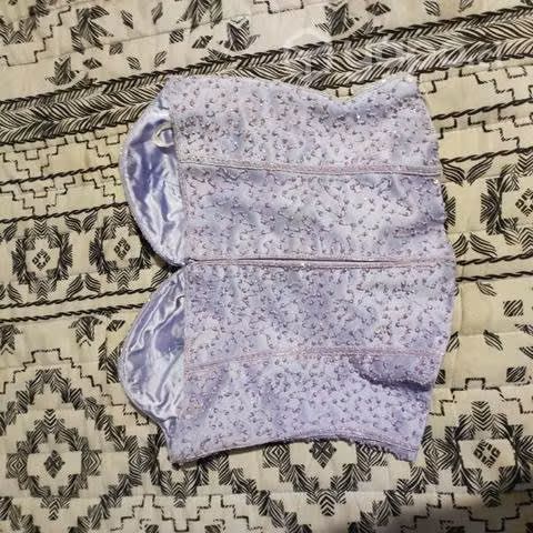 Top estilo corsé sin mangas
