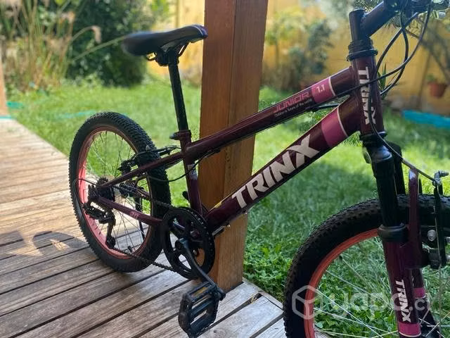 Bicicleta marca trix aro 20, con 6 velocidades