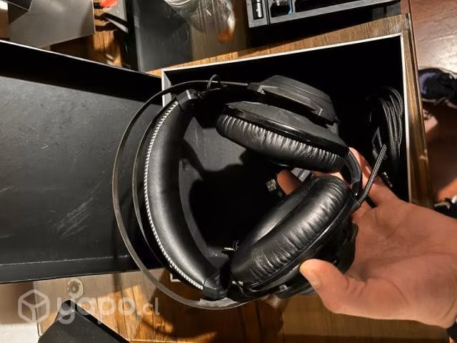Audifonos Gamer HyperX Revolver