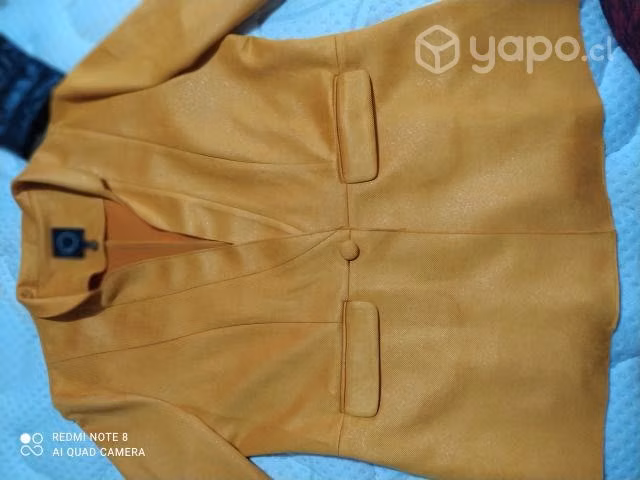 Chaqueta muy nueva - Imagen 2