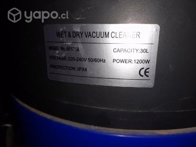 Aspiradora marca LUSTER 1.200watts