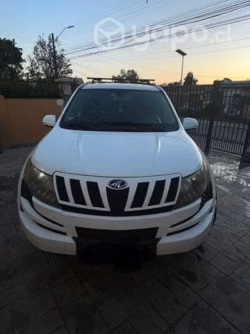 Mahindra xuv500 2014 full. 2.0 DIESEL. MECANICA