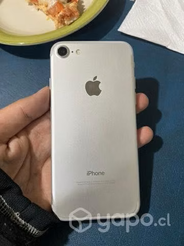 IPhone 7 color plata - Imagen 2