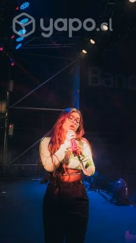 Cantante y compositora para eventos o proyectos