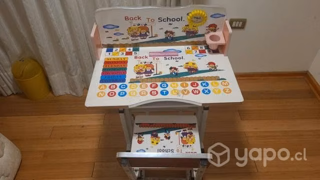 Escritorio de niño