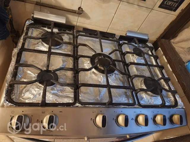 Cocina 5 platos impecable