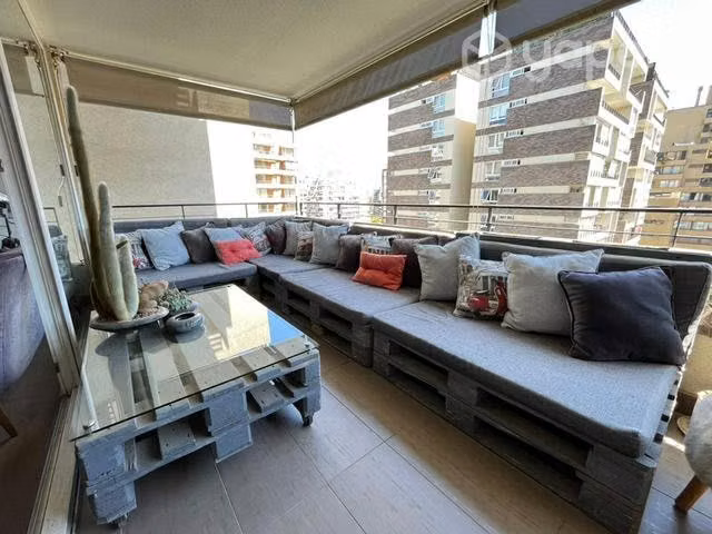 Terraza sillón en L + mesa
