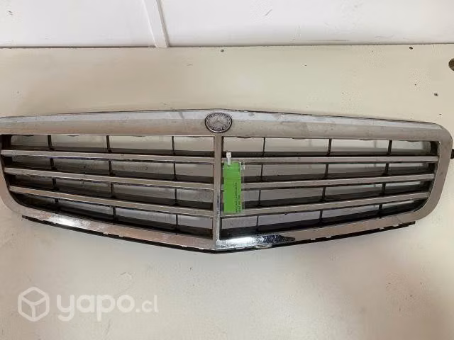 Mascarilla Mercedes Benz C180 2008