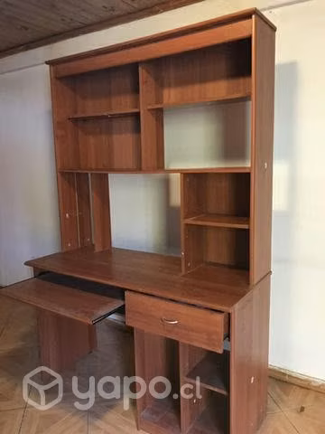 Escritorio con repisa desmontable