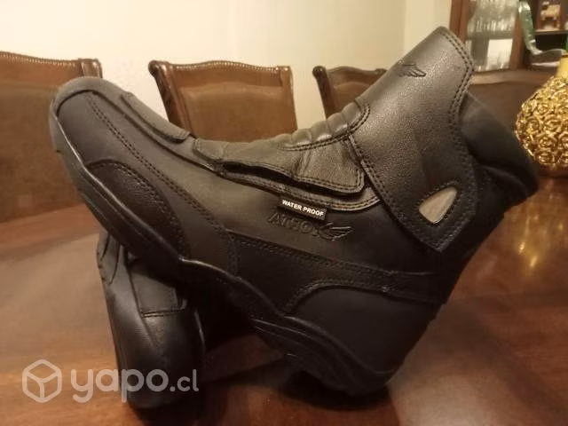 Botas Atrox Water Proof