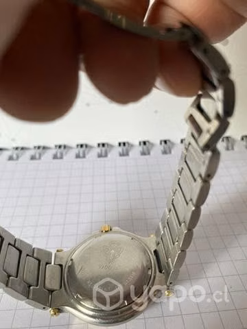 Reloj Gucci 9700m