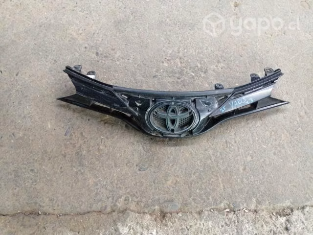 Mascara toyota yaris original