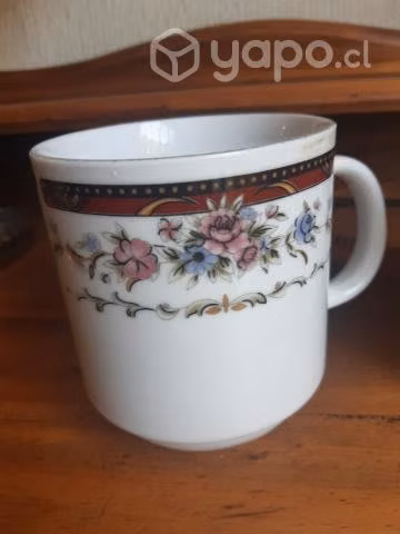 Par tazones de porcelana
