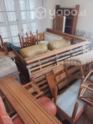 Muebles y otros artículos