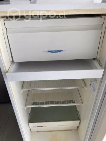 Refrigerador mademsa