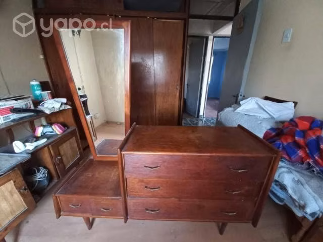 cómoda antigua